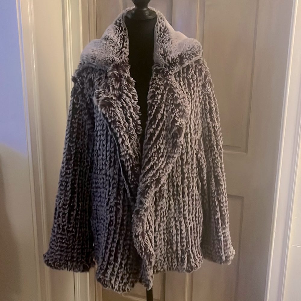 Gorgeous and extremely soft coat, and a dusty lilac purple